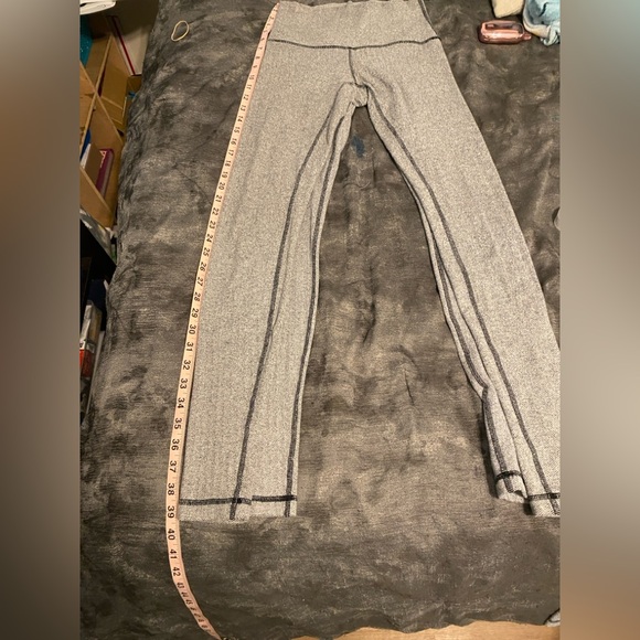Lululemon Herringbone Leggings - Picture 11 of 16